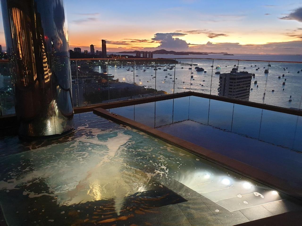 The Edge Central Pattaya Seaview With Infinity Pool & Free Netflix Zewnętrze zdjęcie